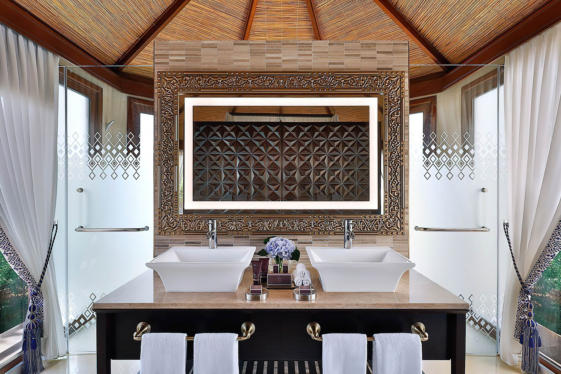 The Ritz-Carlton Ras Al Khaimah, Al Hamra Beach Hotel - UAE - Al Bahar Tented Beach Pool Villa Bathroom Vanity
