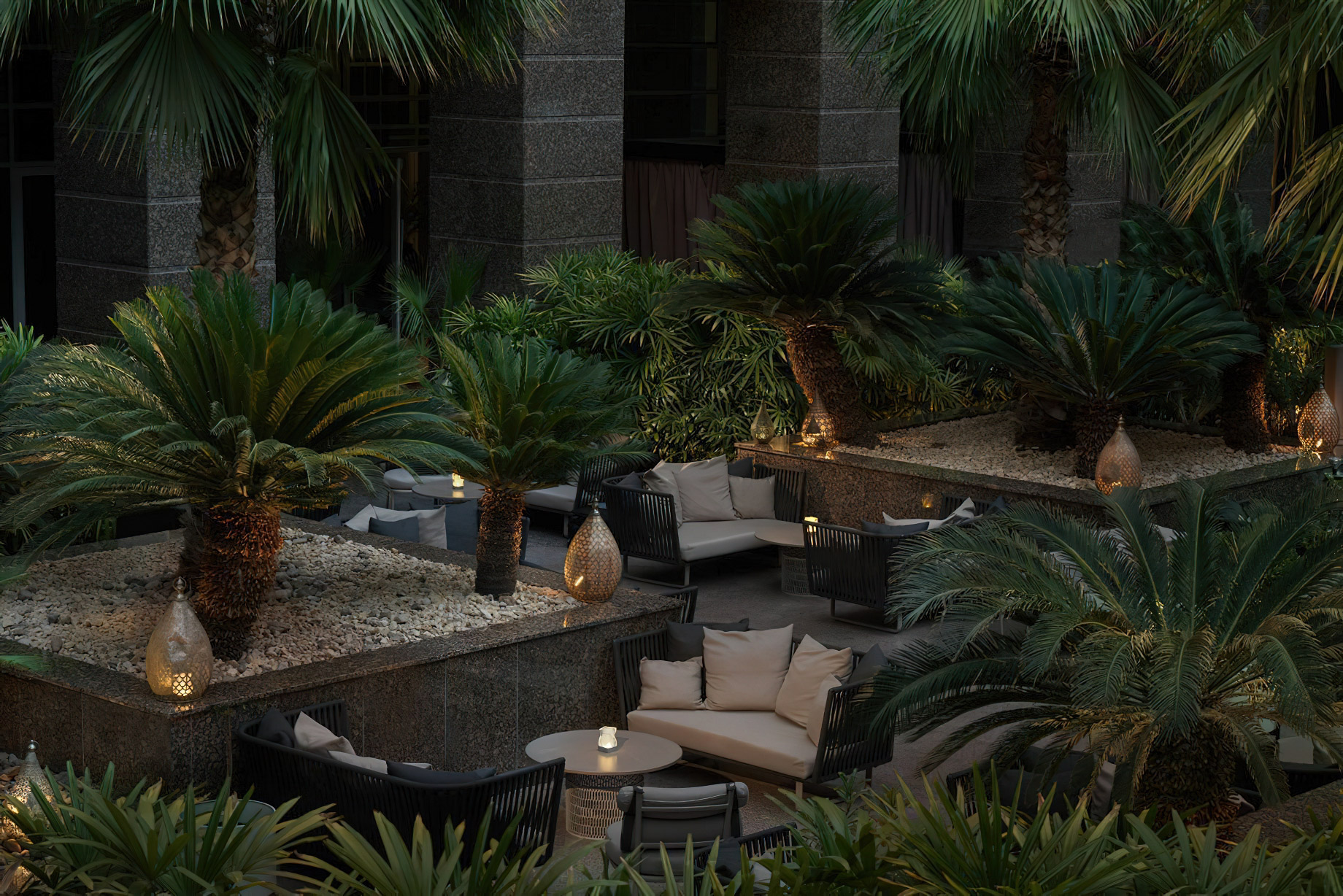 The Ritz-Carlton, Dubai International Financial Centre Hotel – UAE – Sunken Garden Restaurant