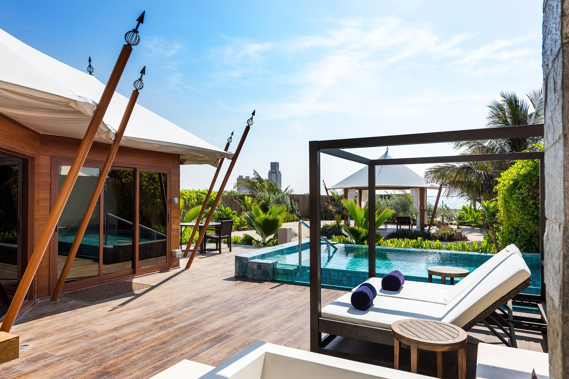 The Ritz-Carlton Ras Al Khaimah, Al Hamra Beach Hotel – UAE – Villa Pool Deck
