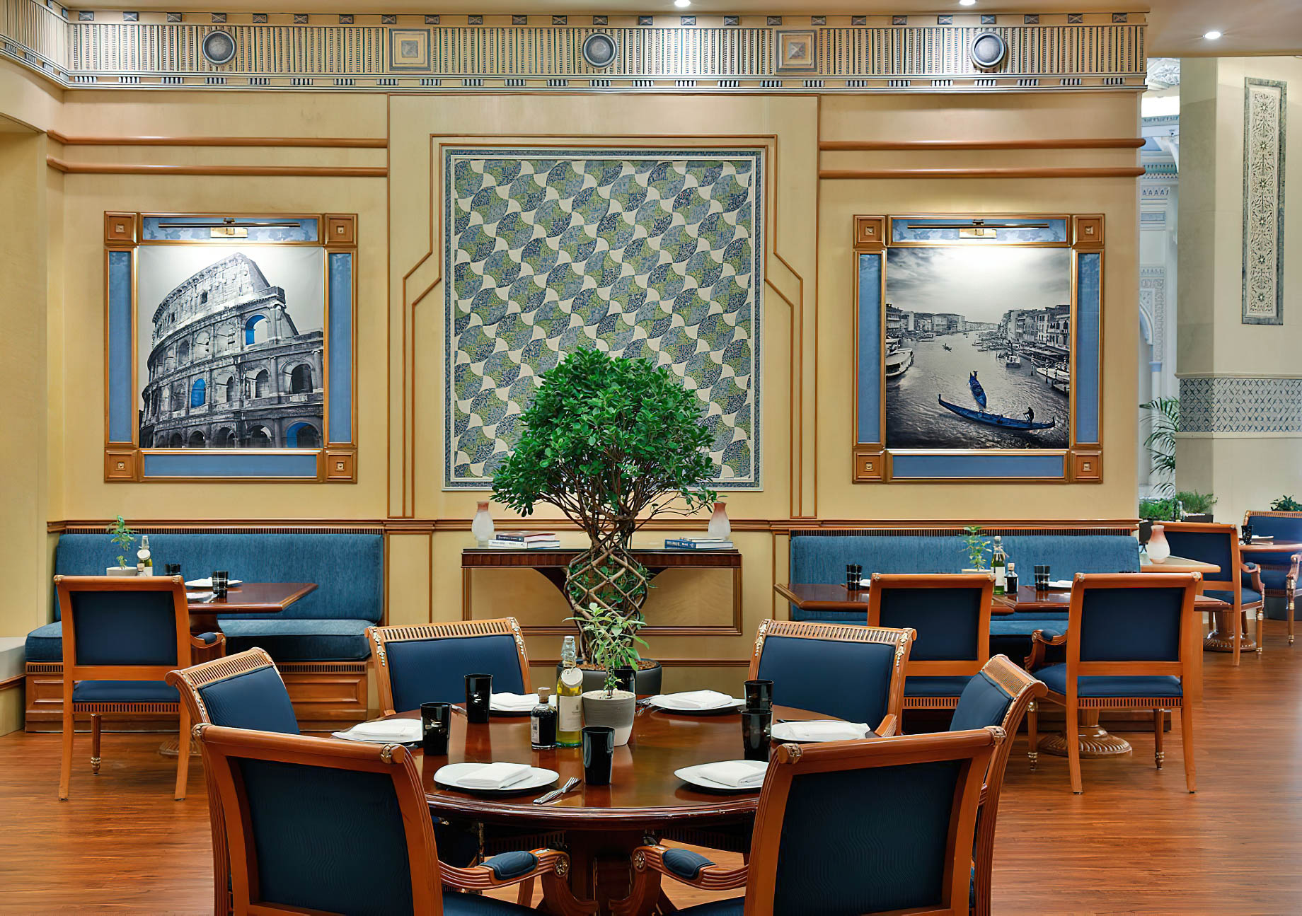 The Ritz-Carlton, Riyadh Hotel – Riyadh, Saudi Arabia – Azzurro Restaurant Tables