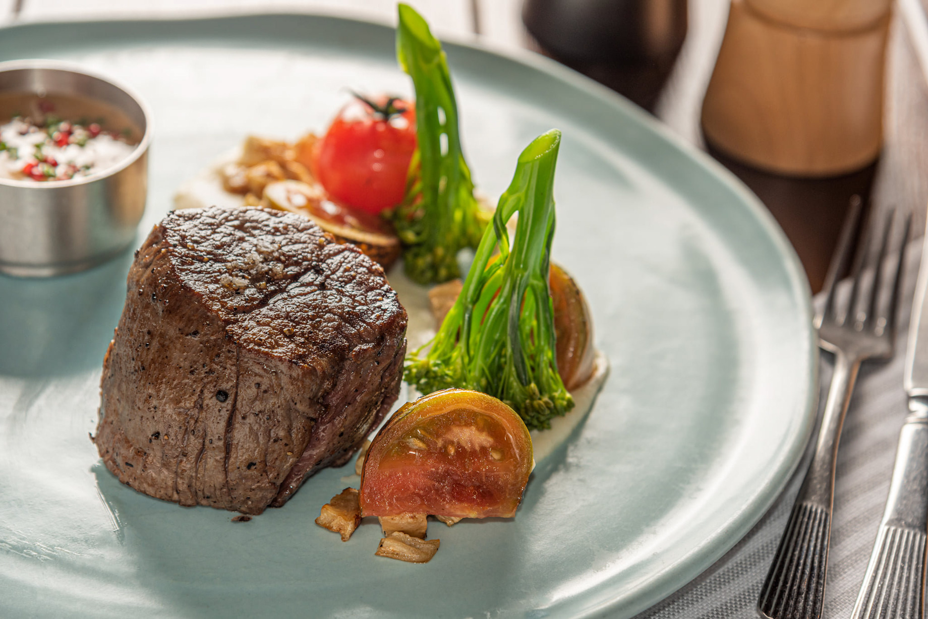 The Ritz-Carlton Ras Al Khaimah, Al Wadi Desert Resort - UAE - Gourmet Cuisine