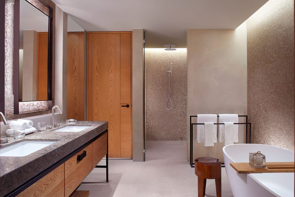 The Ritz-Carlton, Perth Hotel - Perth, Australia - Elizabeth Quay Suite Bathroom