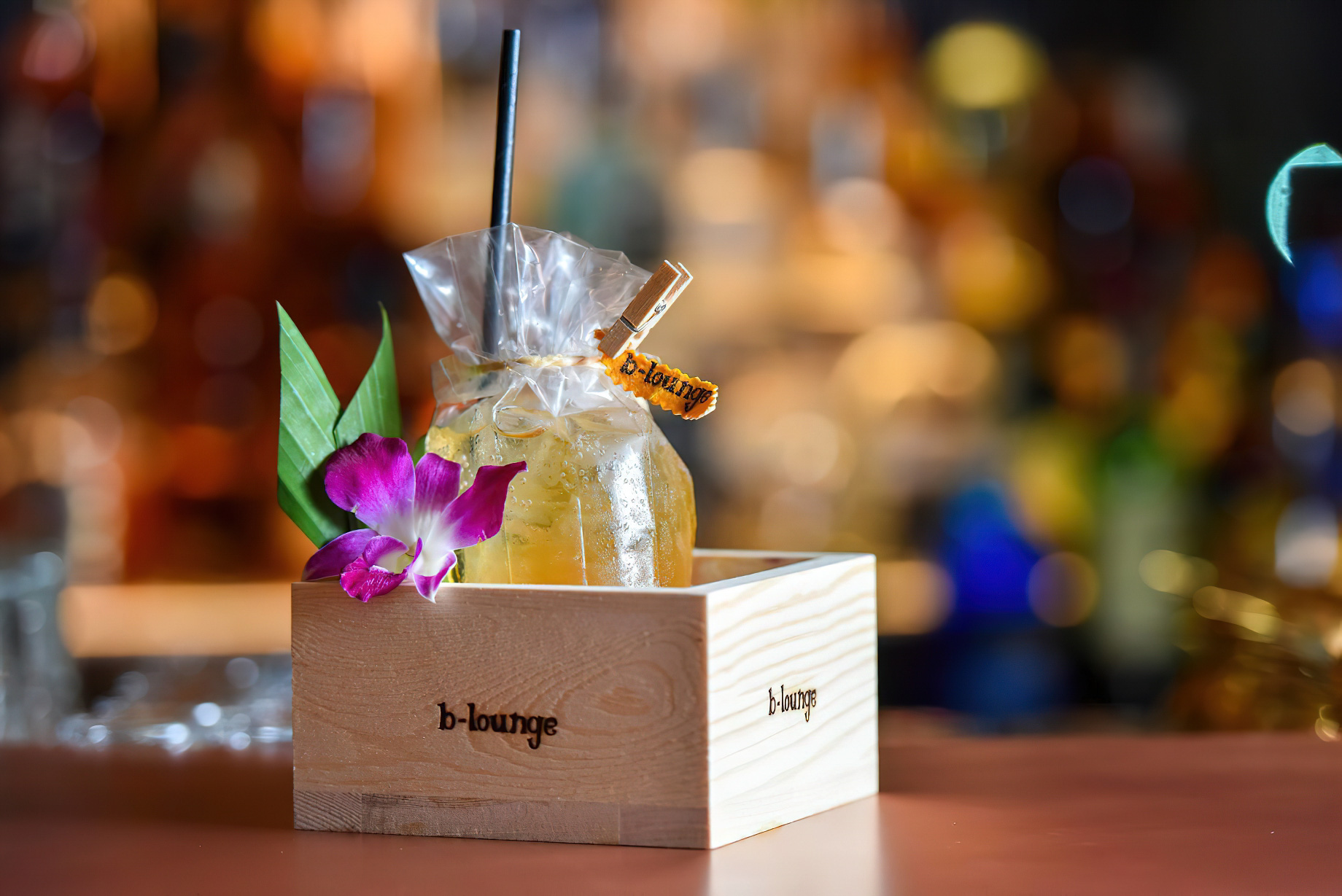 The Ritz-Carlton, Doha Hotel - Doha, Qatar - B Lounge Experience