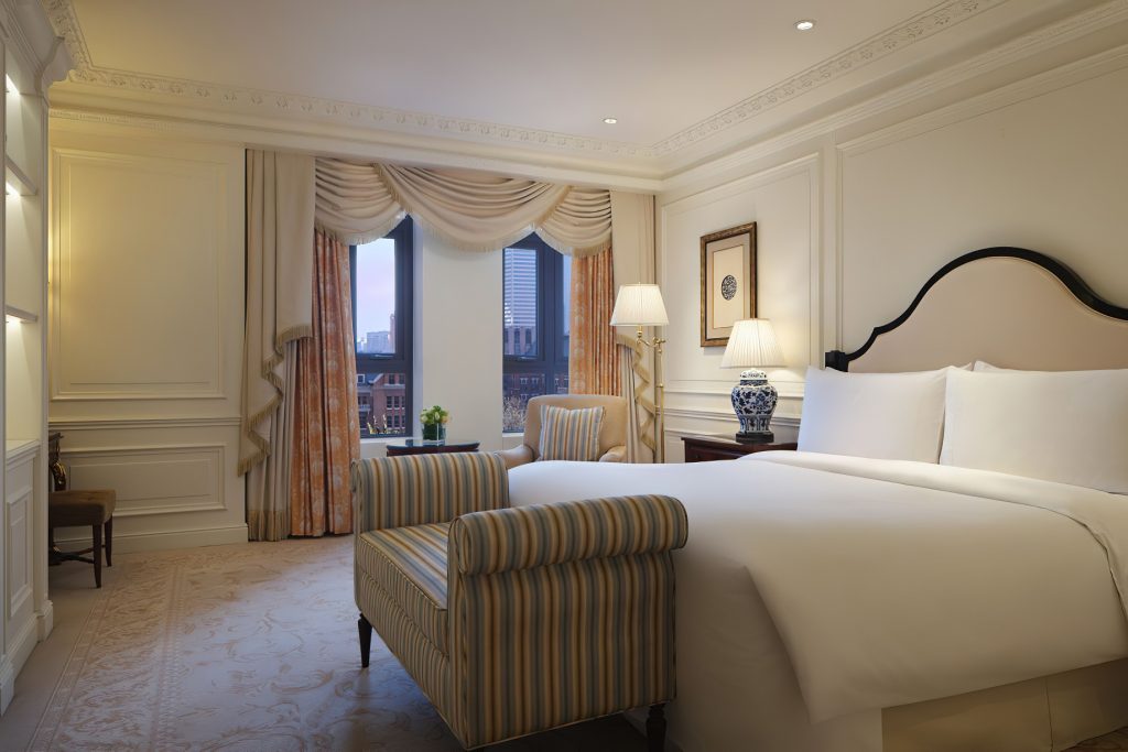 The Ritz-Carlton, Tianjin Hotel - Tianjin, China - Deluxe Suite