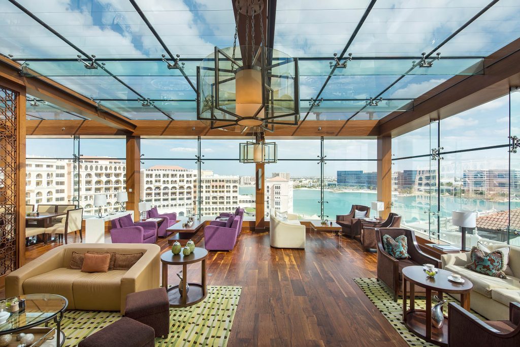 The Ritz-Carlton Abu Dhabi, Grand Canal Hotel - Abu Dhabi, UAE - Club Lounge