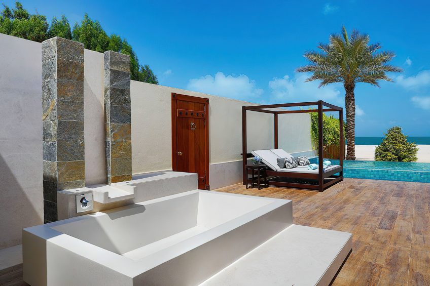The Ritz-Carlton Ras Al Khaimah, Al Hamra Beach Hotel - UAE - Villa Deck