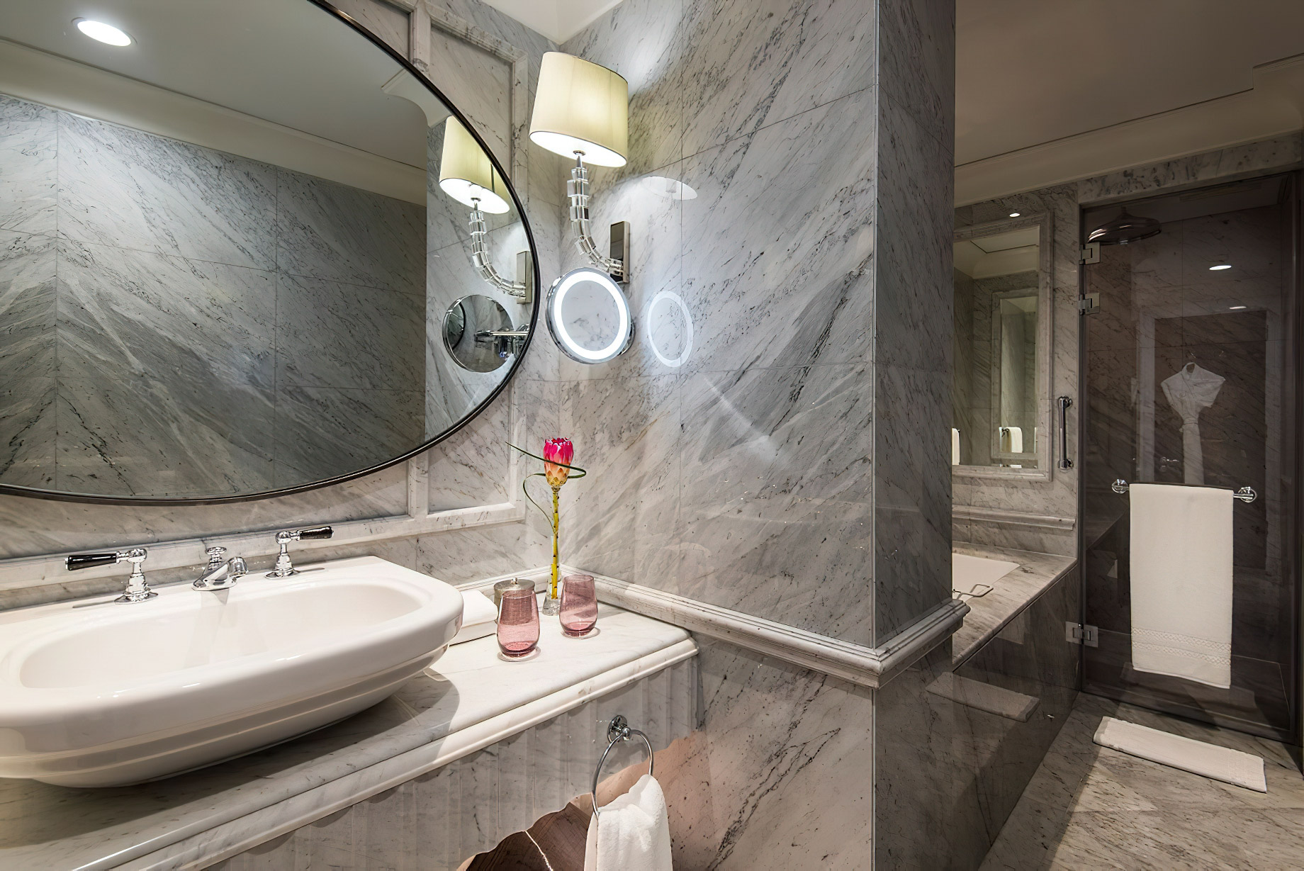 The Ritz-Carlton, Doha Hotel – Doha, Qatar – Junior Suite Bathroom Vanity