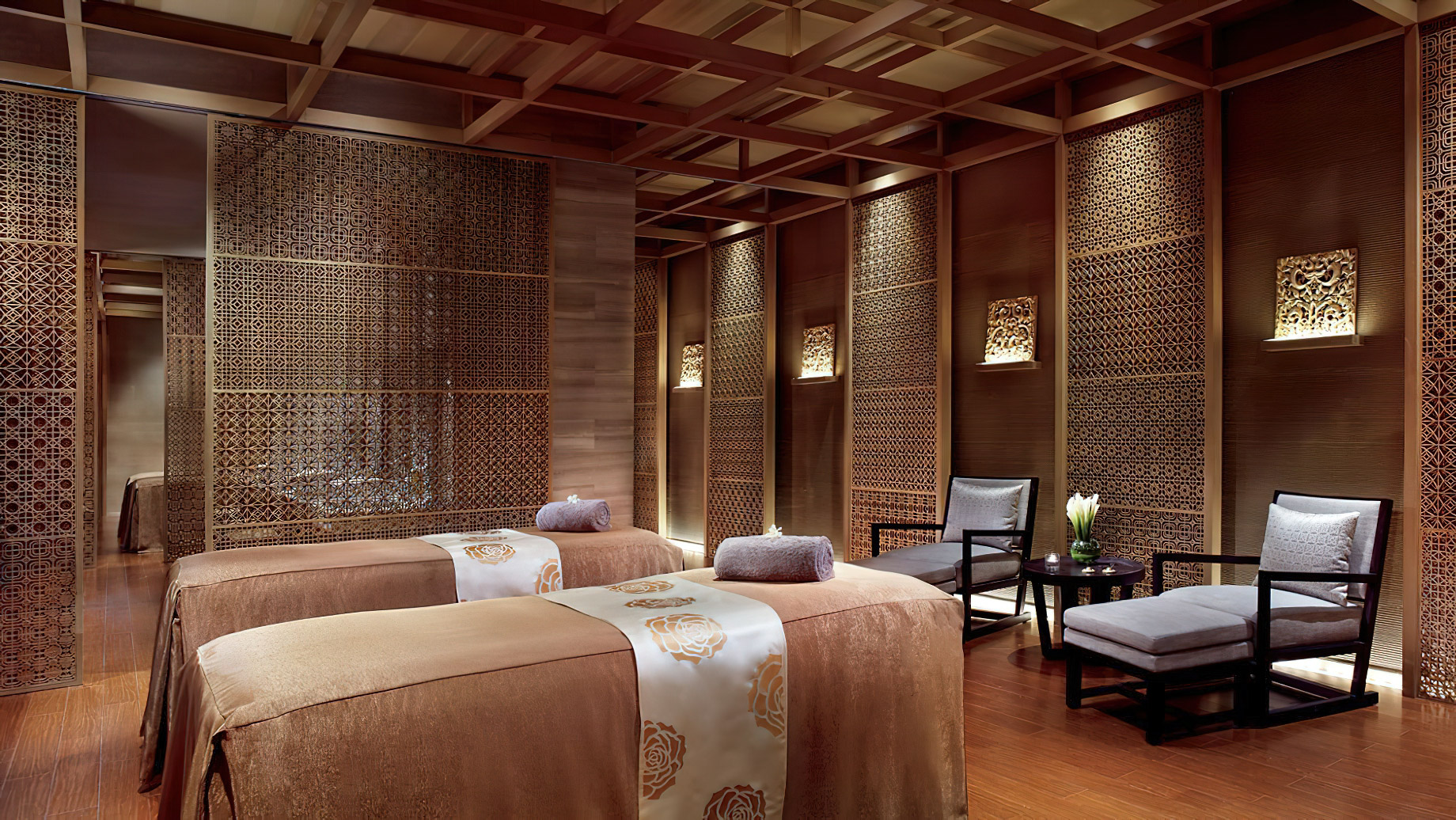 The Ritz-Carlton, Tianjin Hotel – Tianjin, China – Spa Treatment Room