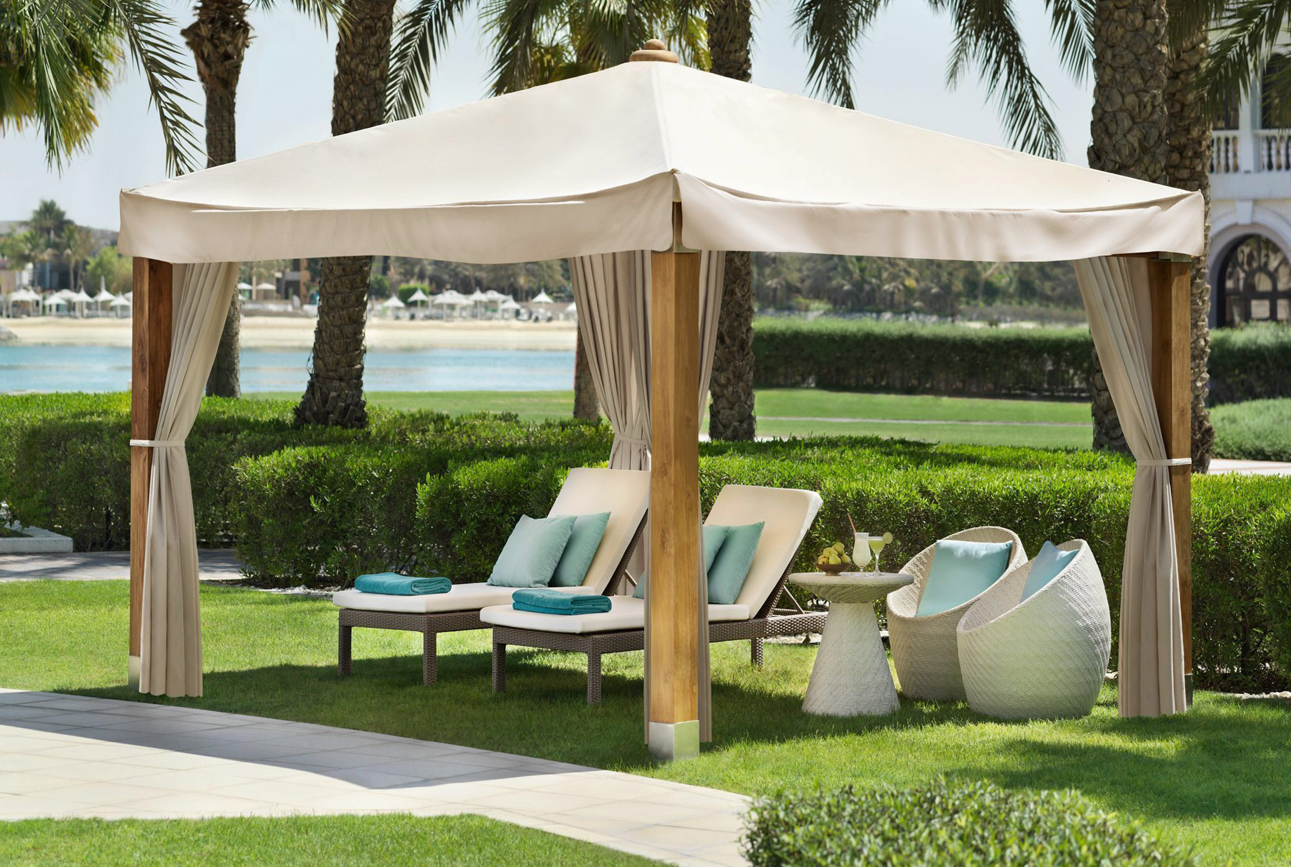 The Ritz-Carlton Abu Dhabi, Grand Canal Hotel – Abu Dhabi, UAE – Cabana
