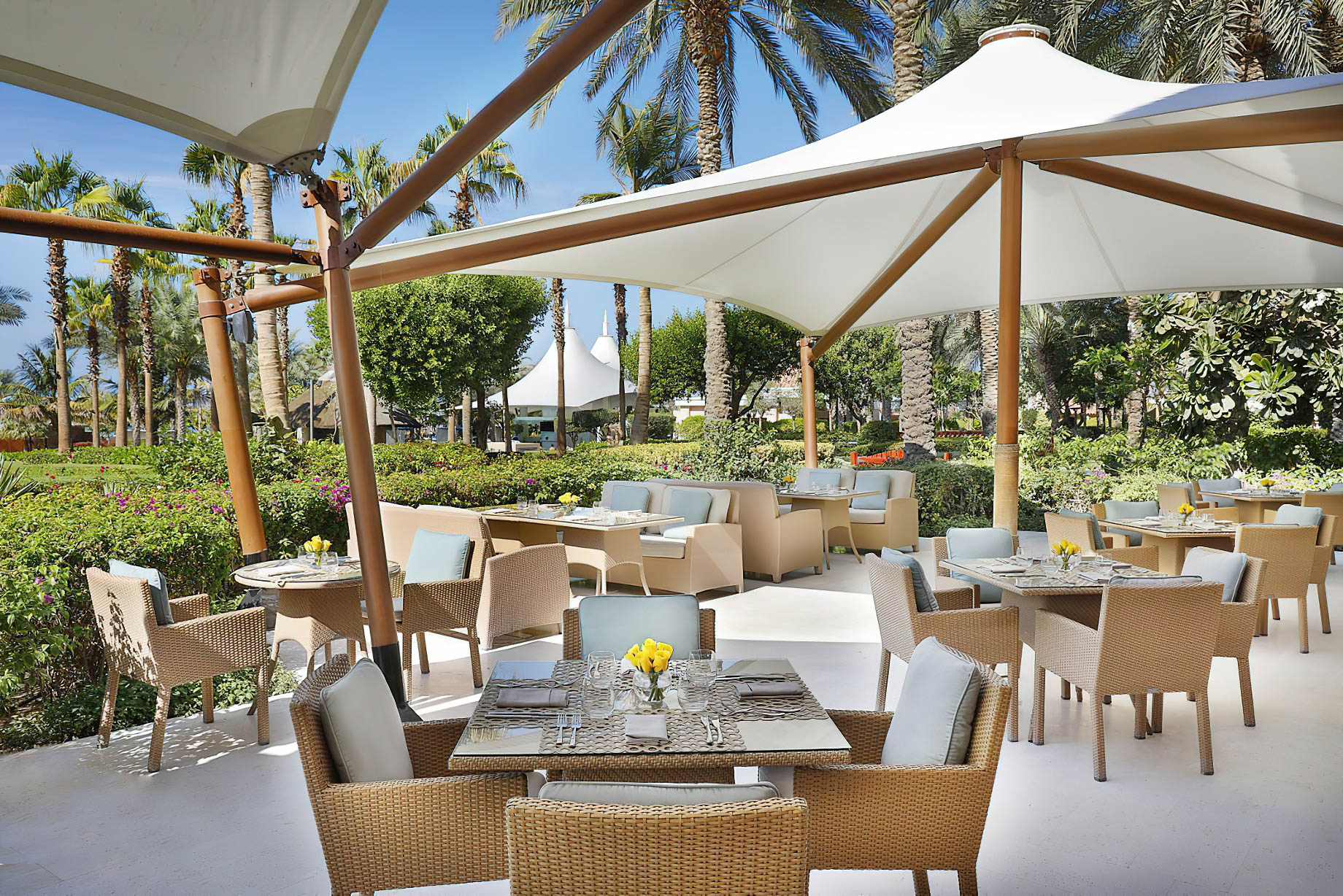 The Ritz-Carlton, Dubai Hotel – JBR Beach, Dubai, UAE – Caravan Restaurant Outdoor Terrace