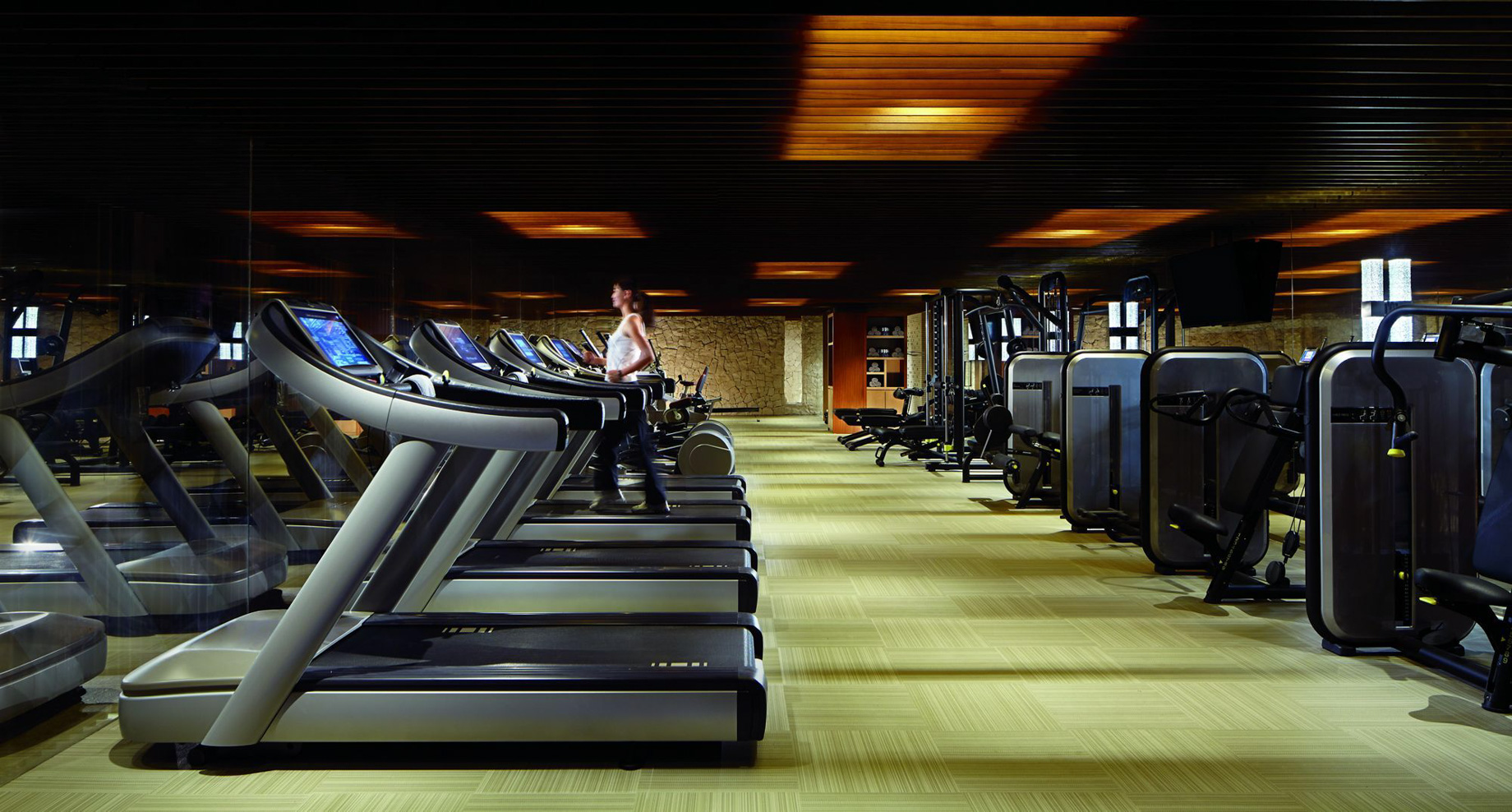 The Ritz-Carlton, Tianjin Hotel - Tianjin, China - Gym