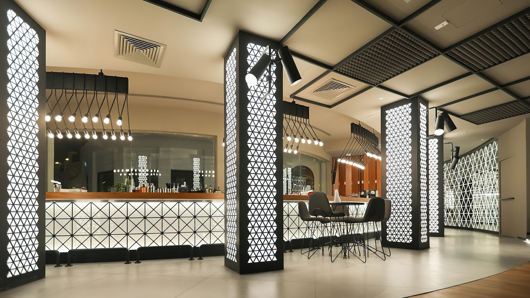 Sharq Village & Spa, A Ritz-Carlton Hotel – Doha, Qatar – Iris Doha Lounge Interior