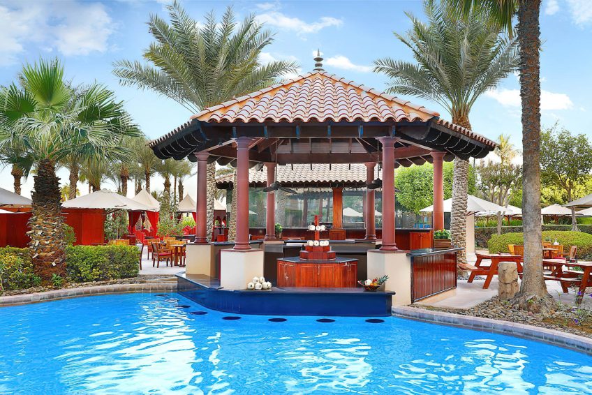 The Ritz-Carlton, Dubai Hotel - JBR Beach, Dubai, UAE - Gulf Pavilion Pool Bar