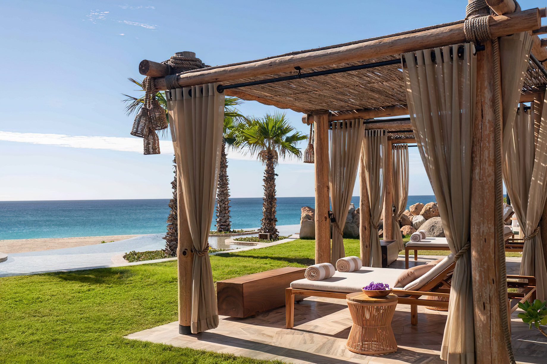 The Ritz-Carlton, Zadun Reserve Resort - Los Cabos, Mexico - Equis Lounge Beachfront Cabana