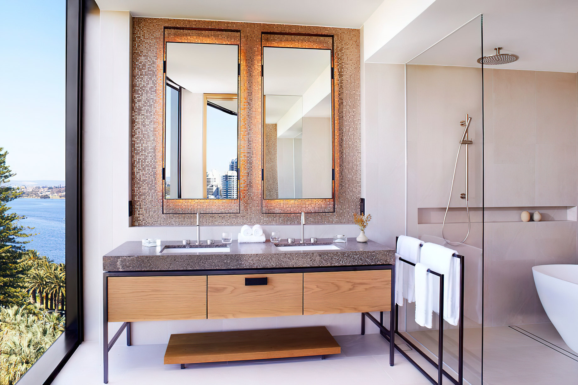 The Ritz-Carlton, Perth Hotel – Perth, Australia – Studio Swan River King Room Bathroom
