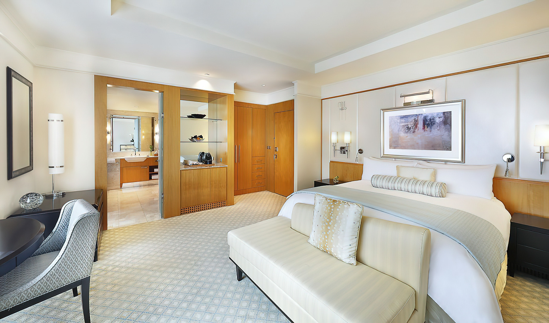 The Ritz-Carlton, Dubai International Financial Centre Hotel – UAE – Deluxe Room
