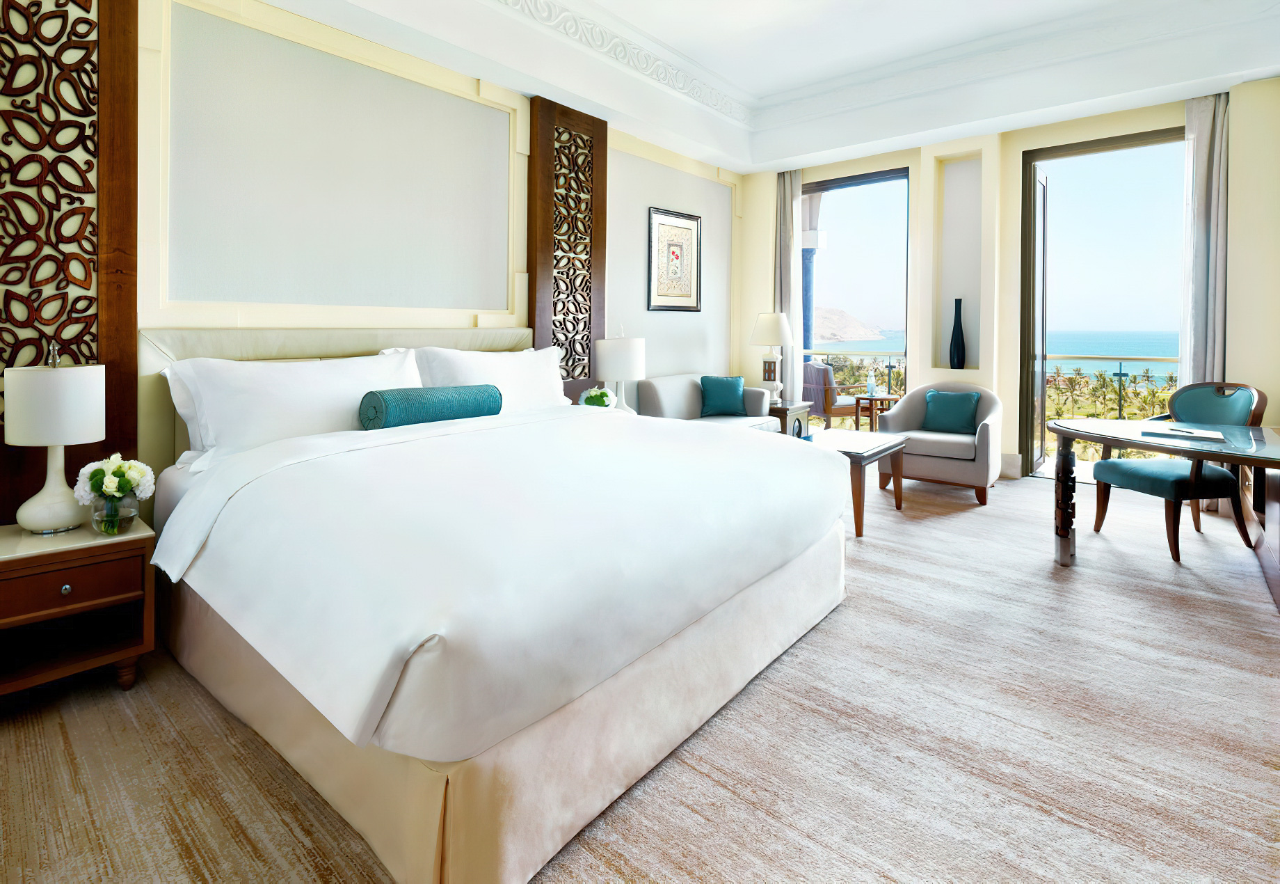 Al Bustan Palace, A Ritz-Carlton Hotel – Muscat, Oman – Deluxe Sea View Room Bed