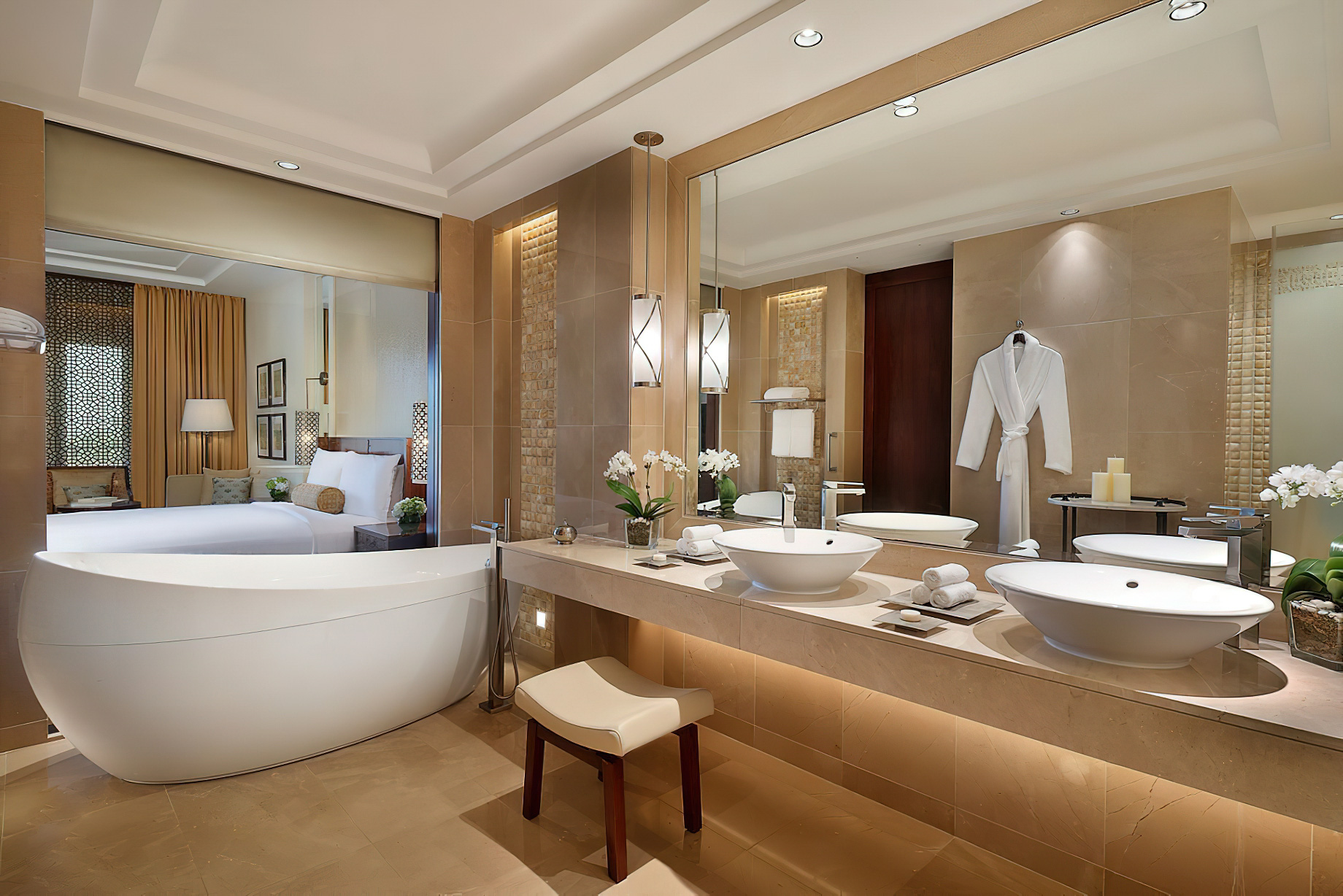 The Ritz-Carlton, Dubai Hotel – JBR Beach, Dubai, UAE – Club Garden View Room Bathroom Vanity