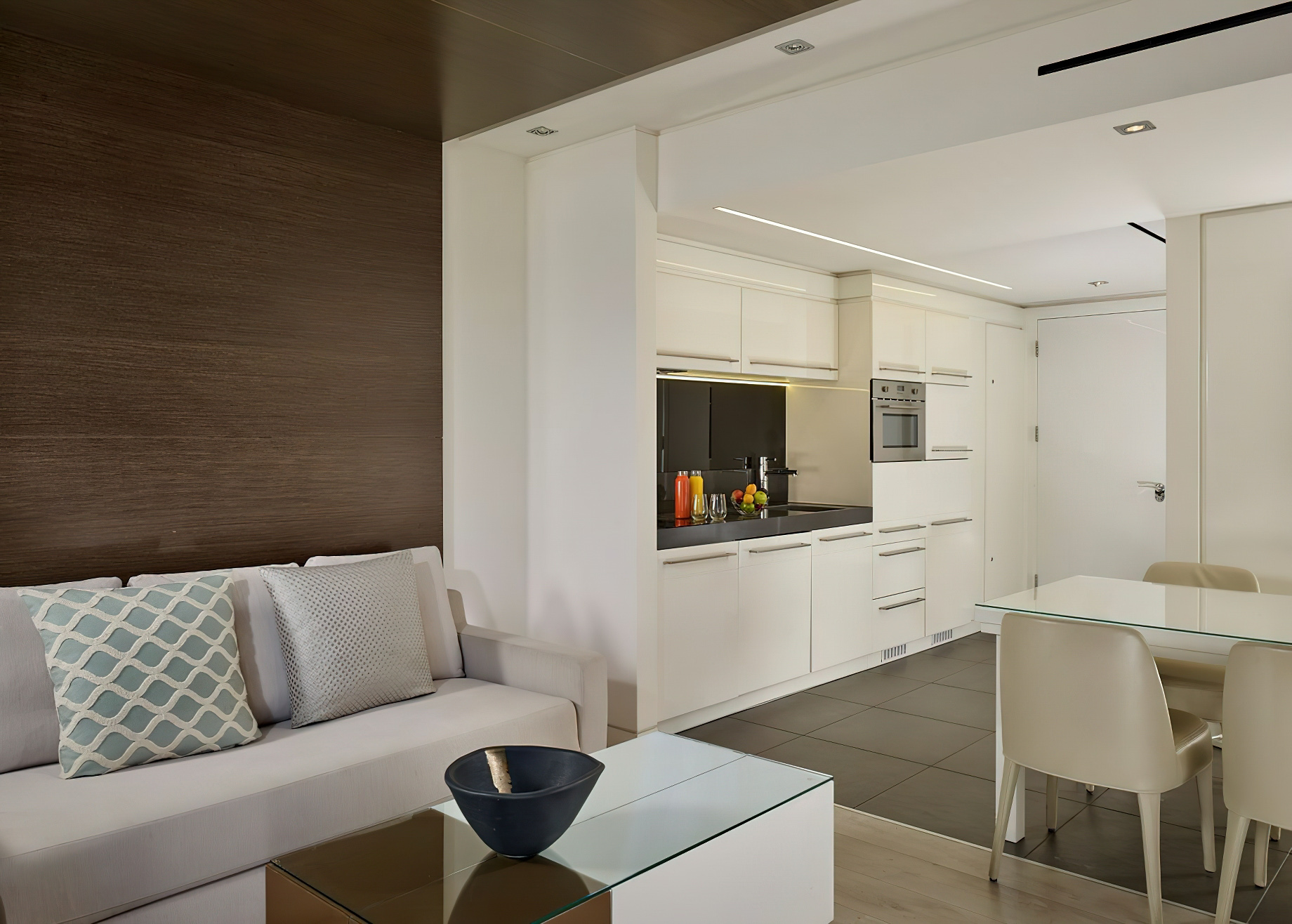 The Ritz-Carlton, Herzliya Hotel – Herzliya, Israel – Executive Suite Kitchen