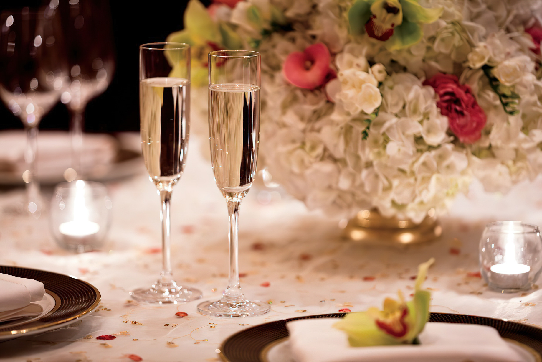 The Nile Ritz-Carlton, Cairo Hotel – Cairo, Egypt – Wedding Table Setting