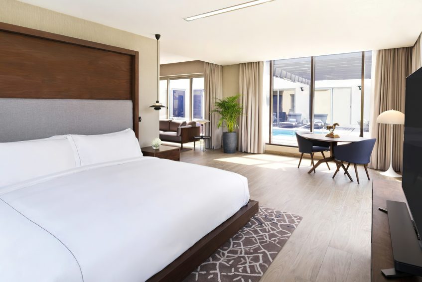 The Ritz-Carlton Abu Dhabi, Grand Canal Hotel - Abu Dhabi, UAE - Rabdan Villa Bedroom Pool View