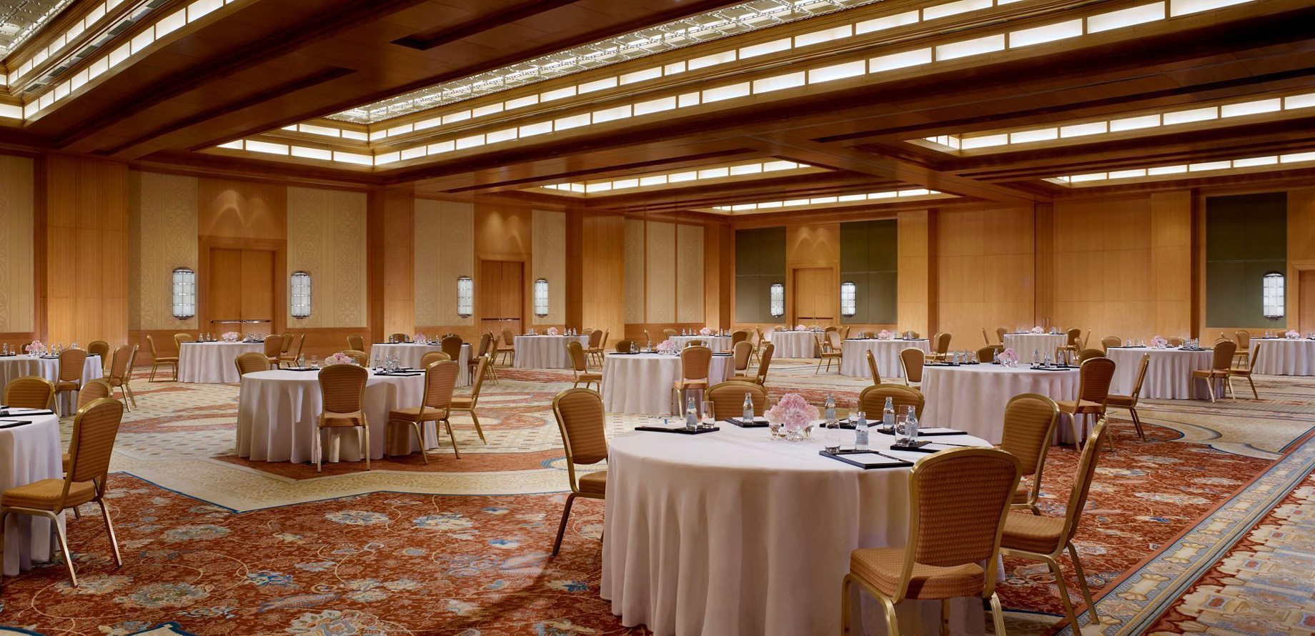 The Ritz-Carlton, Dubai International Financial Centre Hotel - UAE - Ballroom Caberet Setup