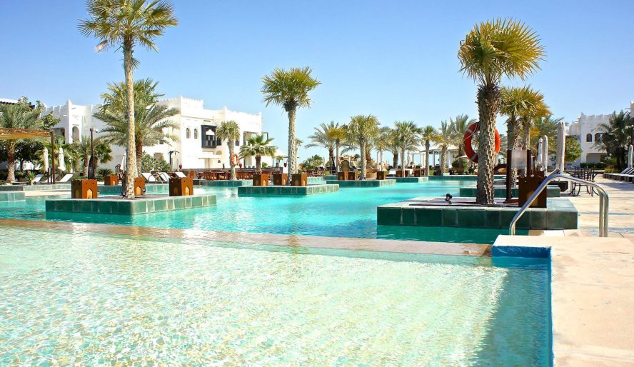 Sharq Village & Spa, A Ritz-Carlton Hotel - Doha, Qatar - Outdoor Pool