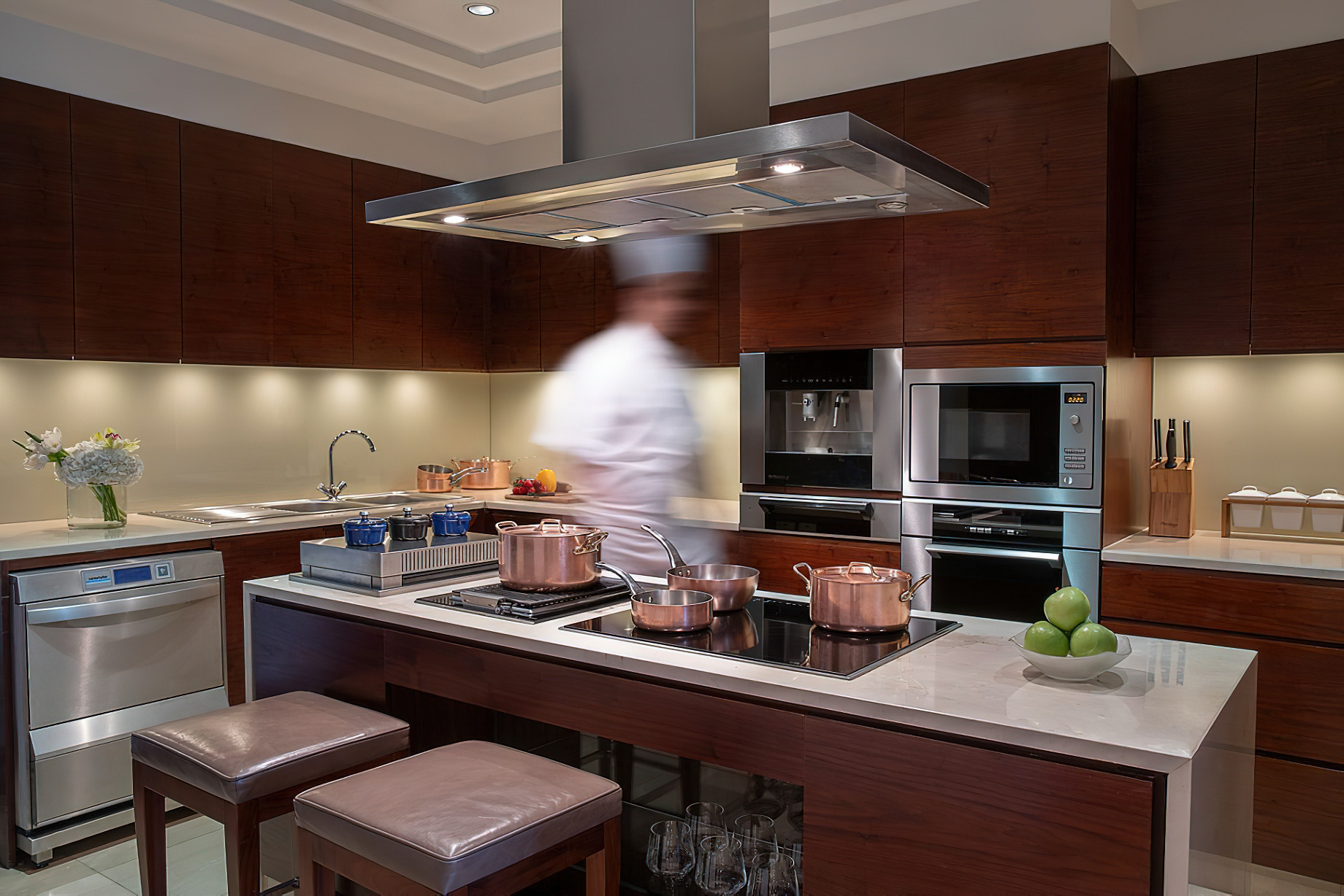 The Ritz-Carlton, Dubai Hotel - JBR Beach, Dubai, UAE - Royal Suite Kitchen