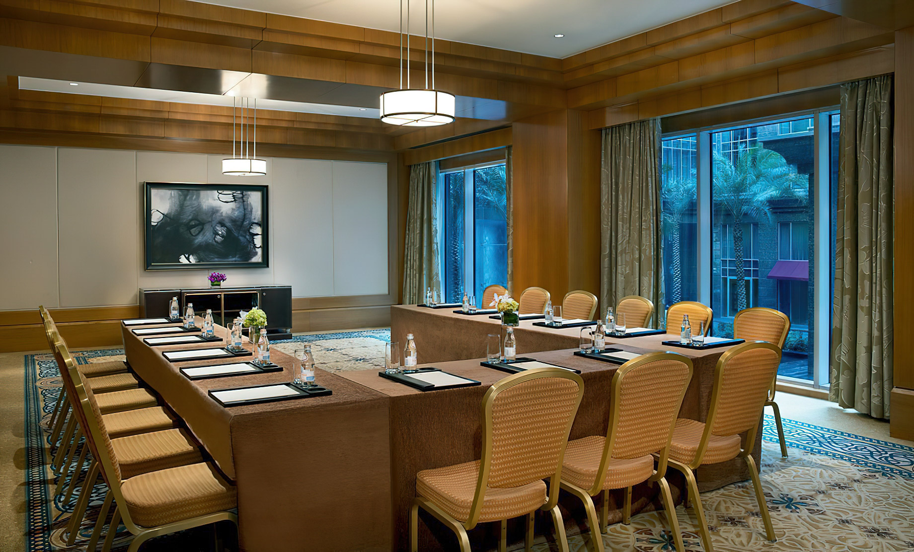 The Ritz-Carlton, Dubai International Financial Centre Hotel – UAE – Meeting Room
