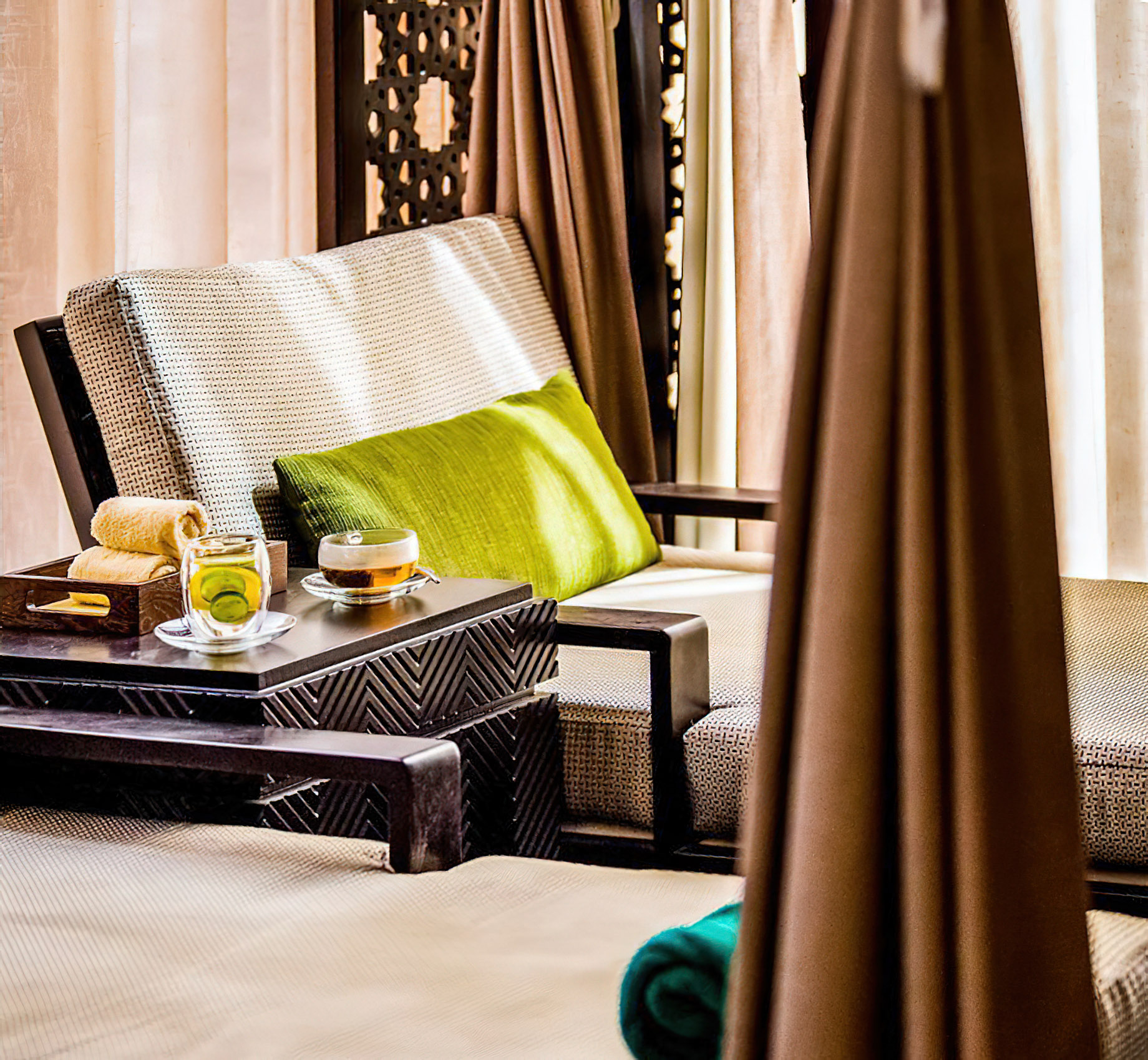 The Ritz-Carlton Ras Al Khaimah, Al Wadi Desert Resort – UAE – The Rainforest Spa Lounge