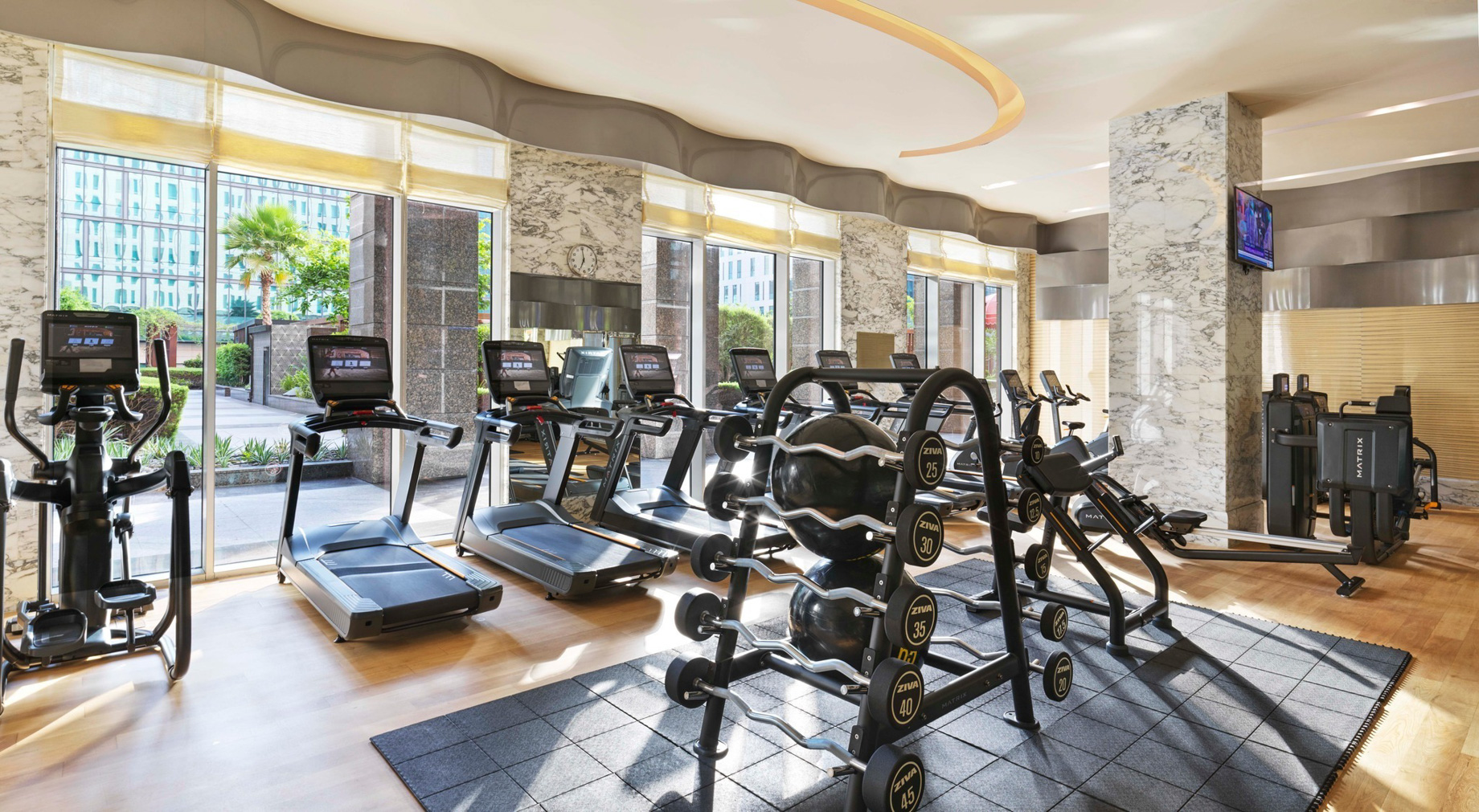 The Ritz-Carlton, Dubai International Financial Centre Hotel - UAE - Fitness Center