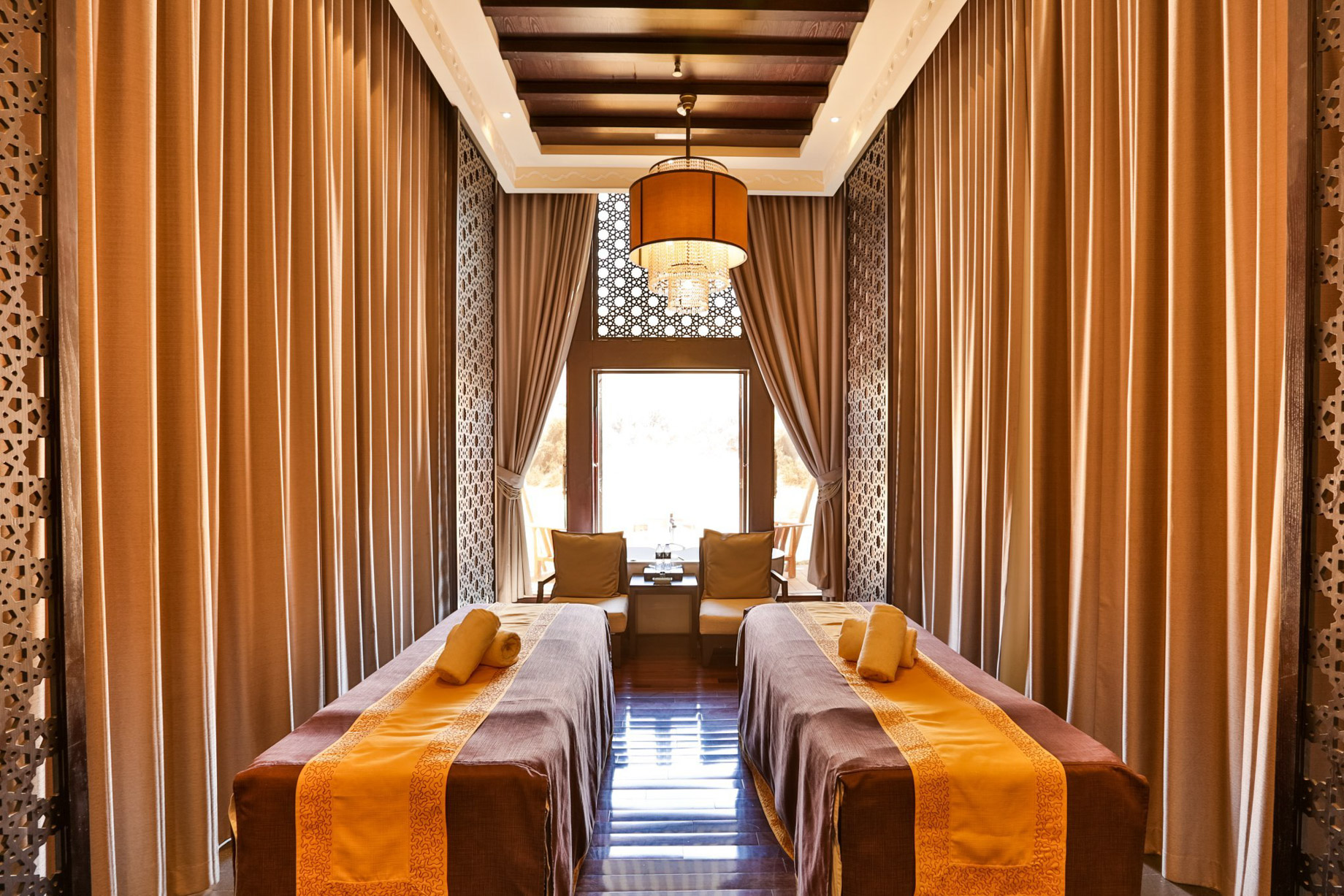 The Ritz-Carlton Ras Al Khaimah, Al Wadi Desert Resort – UAE – Spa Treatment Room