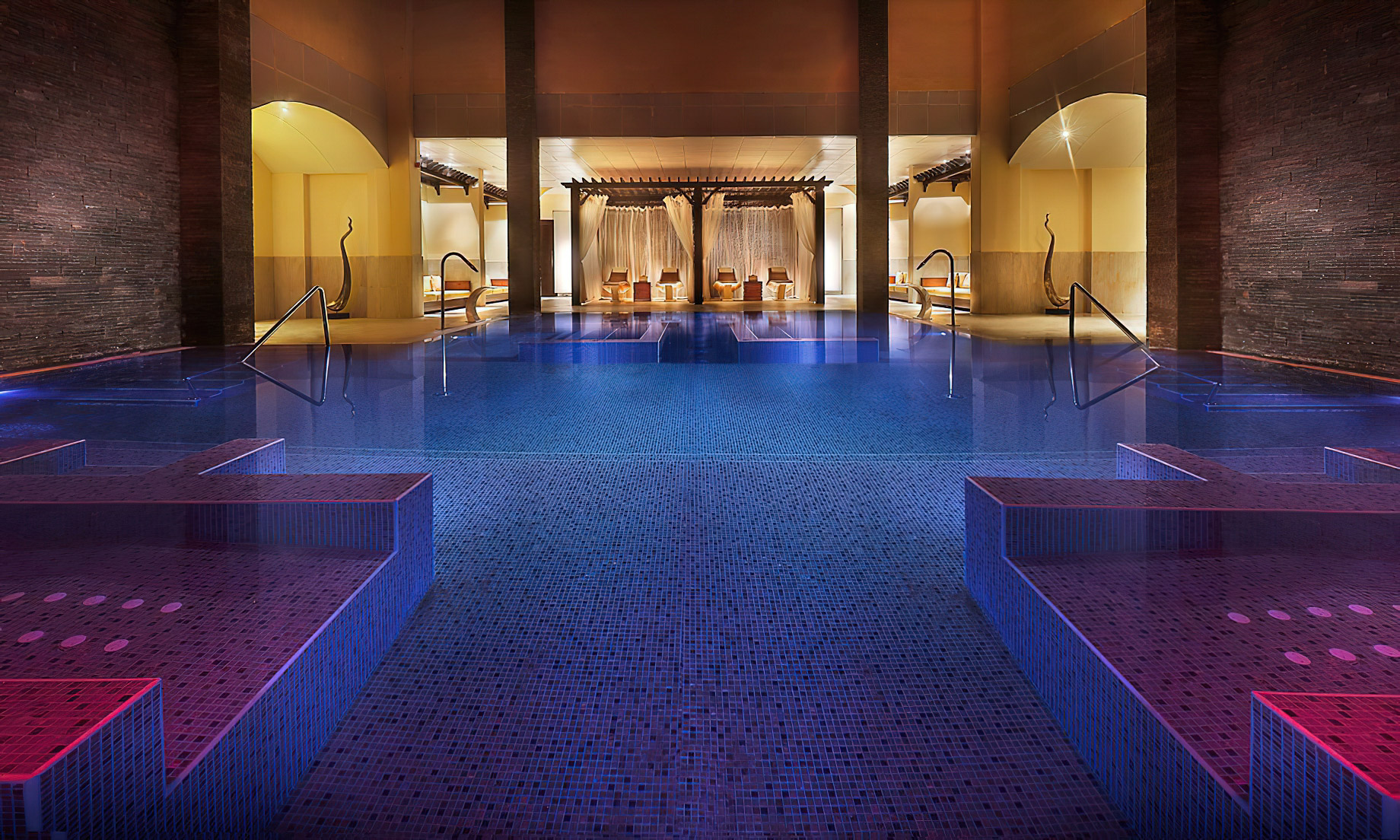 The Ritz-Carlton Ras Al Khaimah, Al Wadi Desert Resort – UAE – The Rainforest Spa Pool