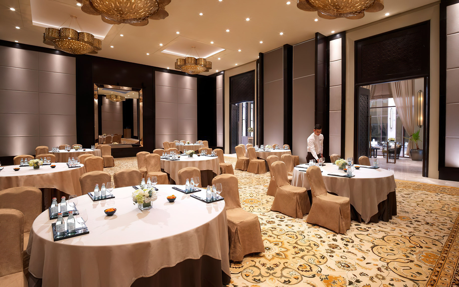The Ritz-Carlton Ras Al Khaimah, Al Wadi Desert Resort – UAE – Falcon Ballroom Cabaret Setup