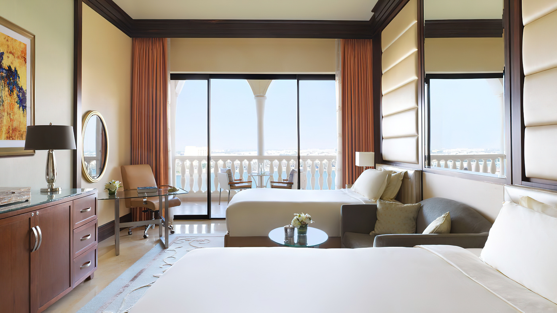 The Ritz-Carlton Abu Dhabi, Grand Canal Hotel – Abu Dhabi, UAE – Deluxe Guest Room Beds