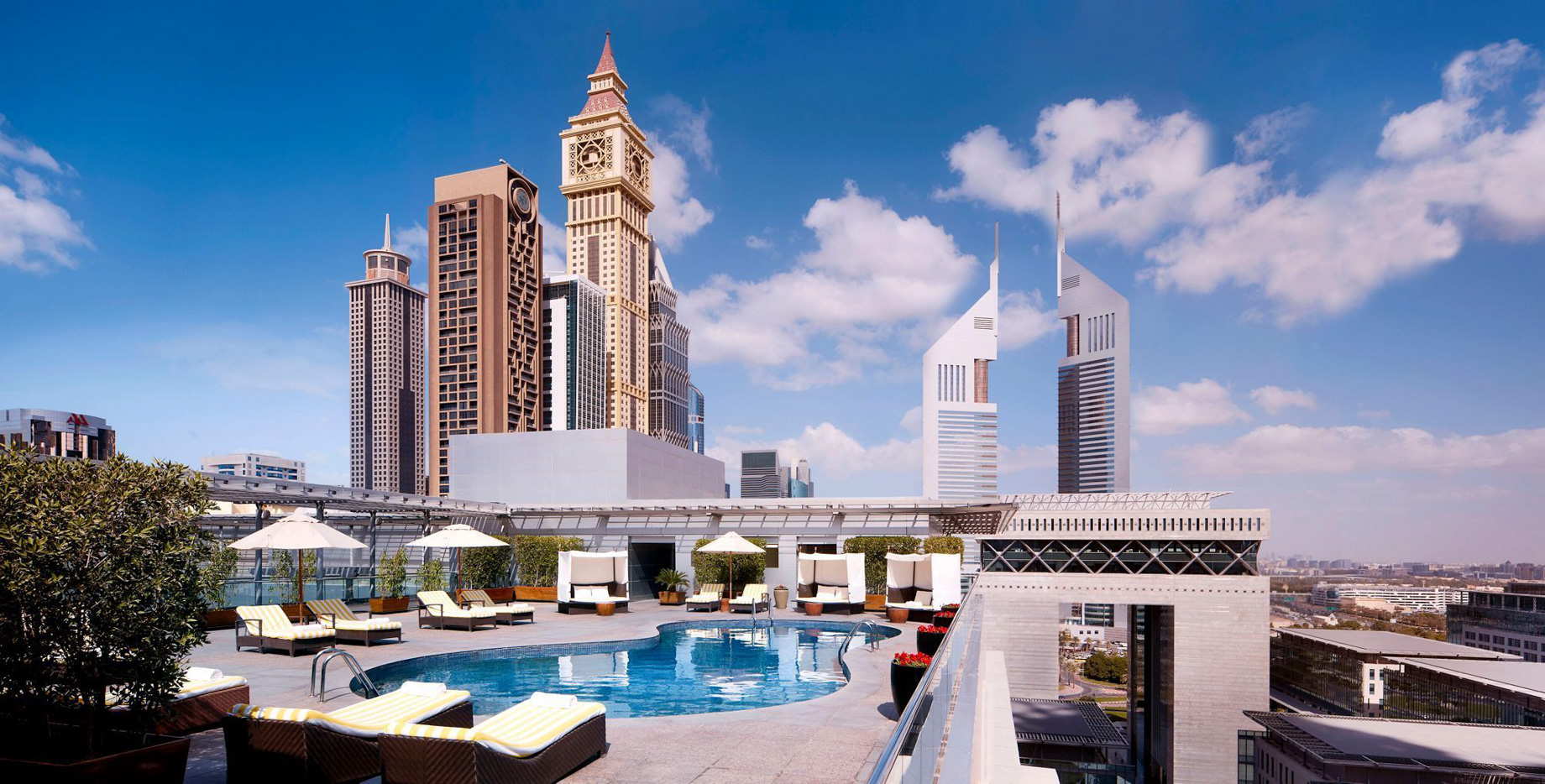 The Ritz-Carlton, Dubai International Financial Centre Hotel – UAE – Outdoor Swimming Pool