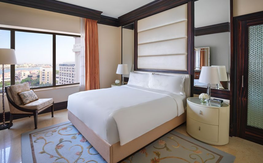 The Ritz-Carlton Abu Dhabi, Grand Canal Hotel - Abu Dhabi, UAE - Junior Suite Bedroom