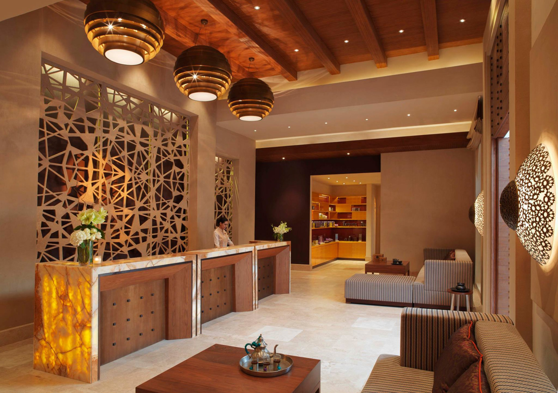 The Ritz-Carlton Abu Dhabi, Grand Canal Hotel – Abu Dhabi, UAE – Spa Reception
