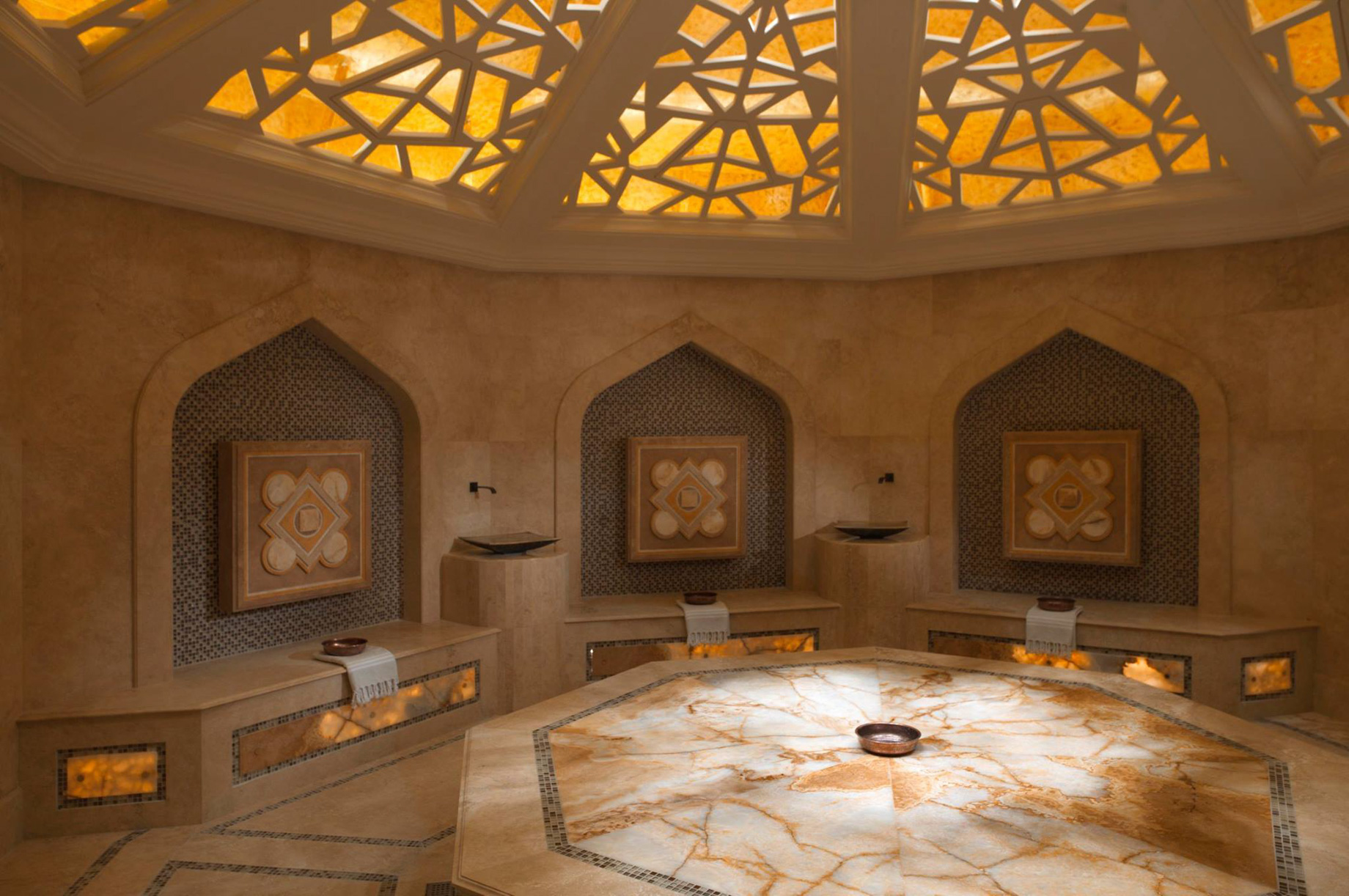 The Ritz-Carlton Abu Dhabi, Grand Canal Hotel - Abu Dhabi, UAE - Spa