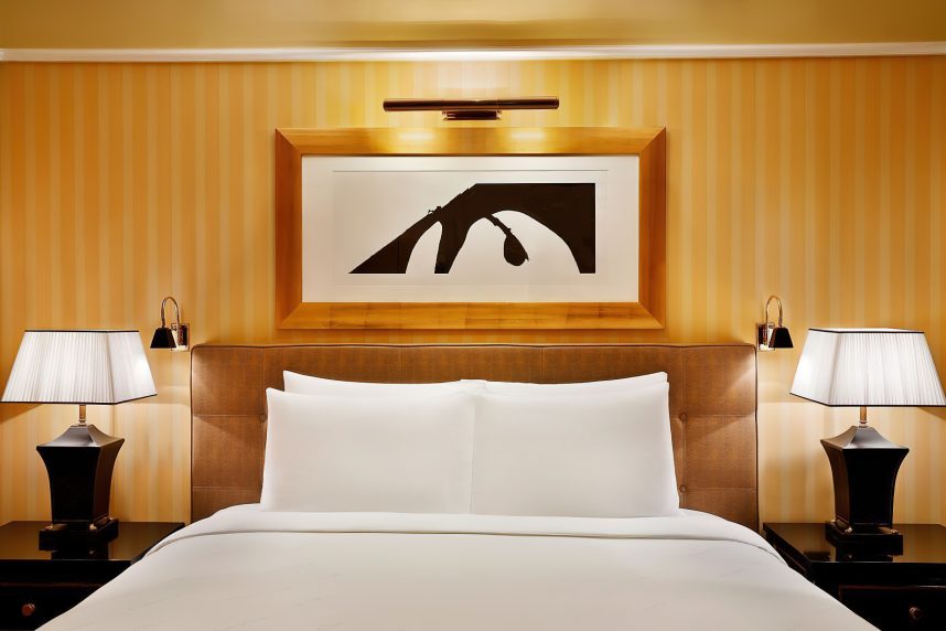 The Ritz-Carlton, Bahrain Resort Hotel - Manama, Bahrain - Deluxe Sea View Room Decor