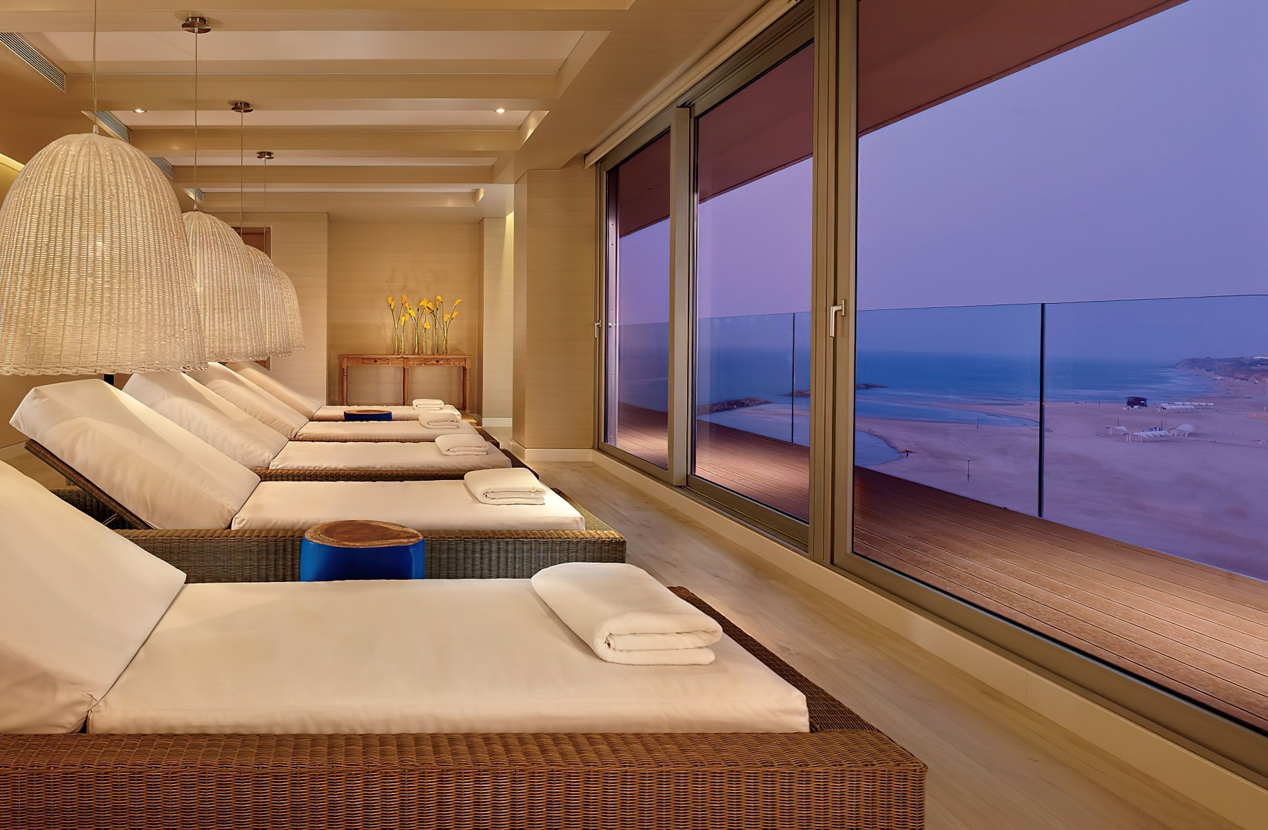 The Ritz-Carlton, Herzliya Hotel – Herzliya, Israel – Spa Ocean View Lounge Sunset