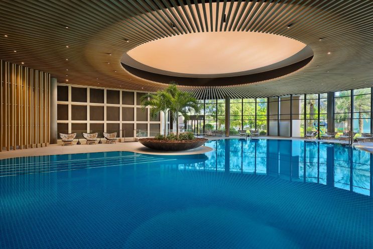 The Ritz-Carlton, Bahrain Resort Hotel - Manama, Bahrain - Indoor Pool