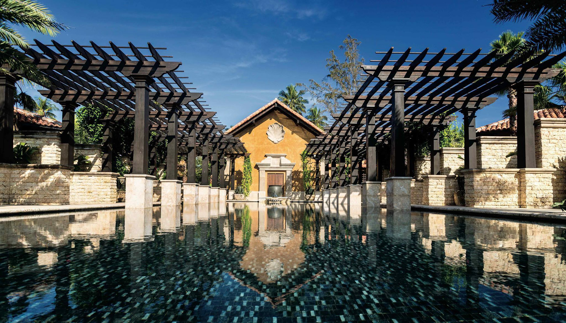 The Ritz-Carlton, Dorado Beach Reserve Resort – Puerto Rico – Spa Botanico Exterior Infinity Reflection Pool