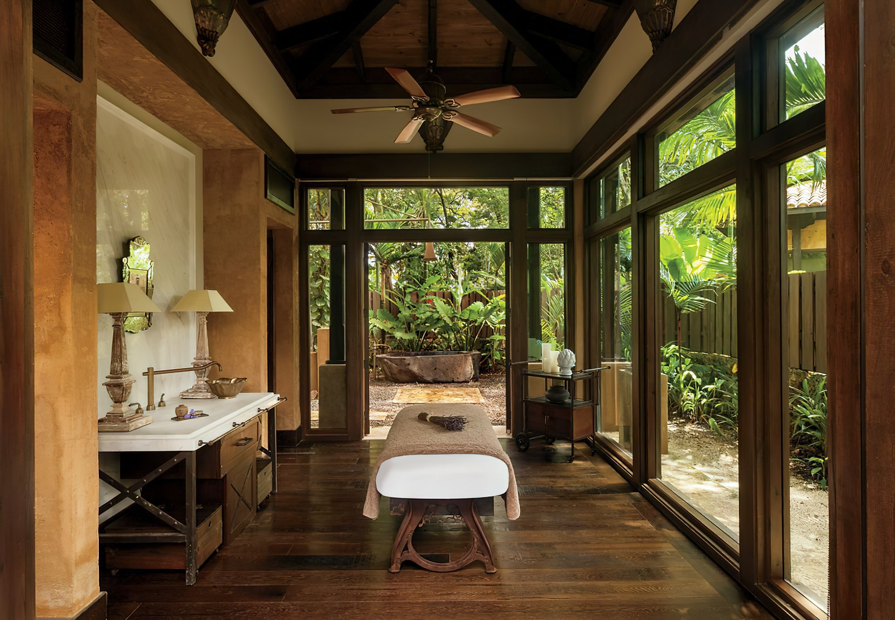 The Ritz-Carlton, Dorado Beach Reserve Resort – Puerto Rico – Spa Botanico Treatment Room
