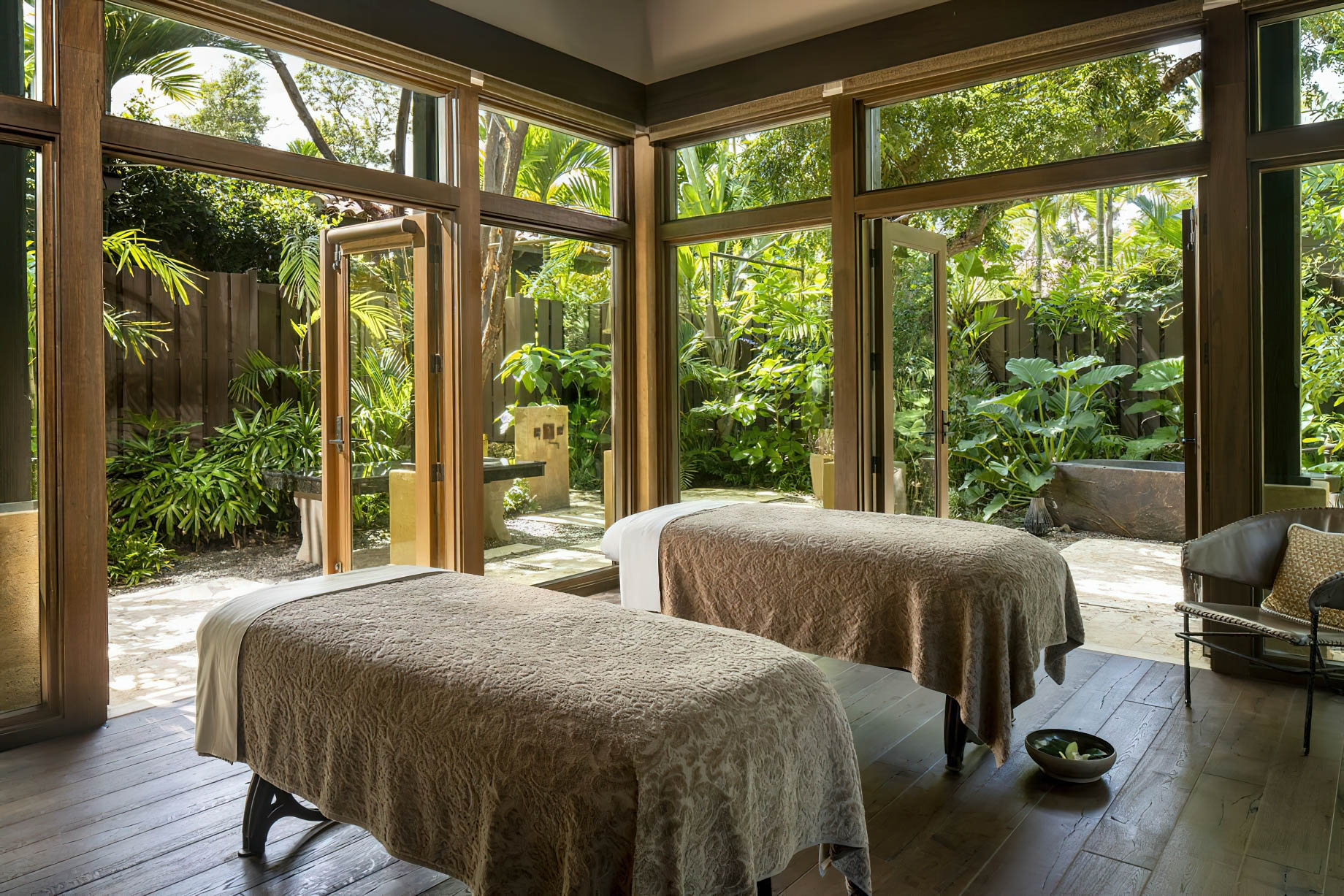 The Ritz-Carlton, Dorado Beach Reserve Resort – Puerto Rico – Spa Botanico Treatment Tables