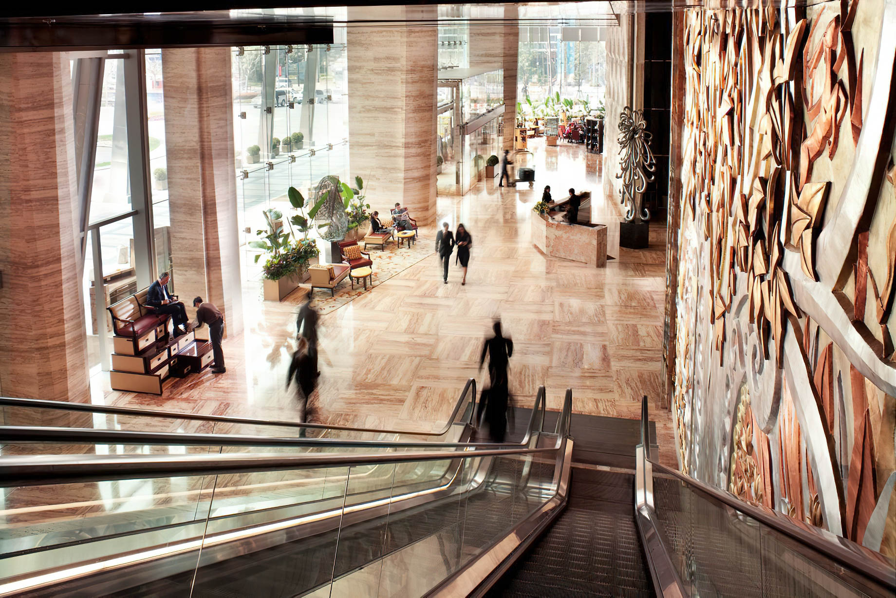 The Ritz-Carlton Shanghai, Pudong Hotel - Shanghai, China - Lobby