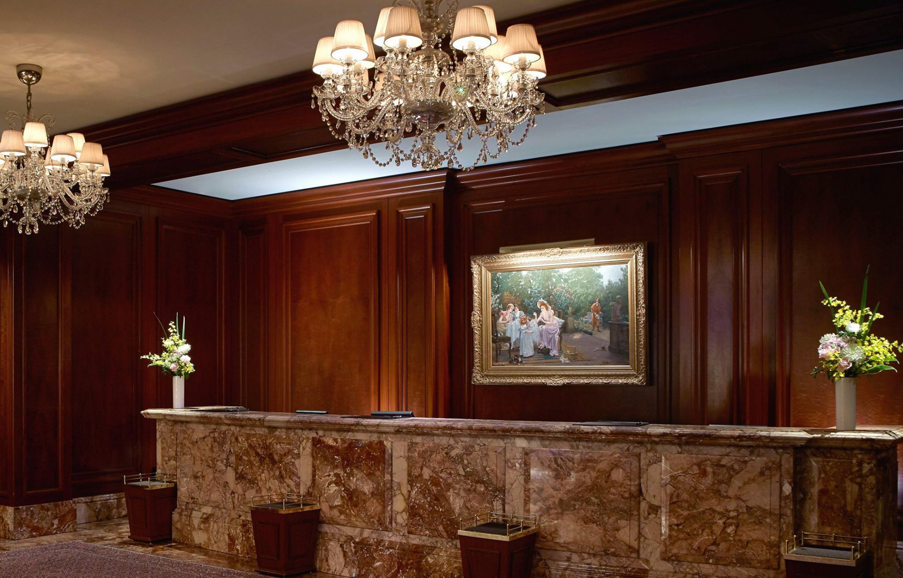 The Ritz-Carlton, Osaka Hotel - Osaka, Japan - Front Desk