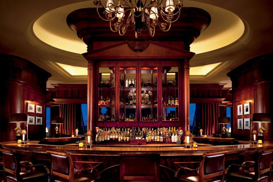 The Ritz-Carlton, Guangzhou Hotel - Guangzhou, China - The Churchill Bar