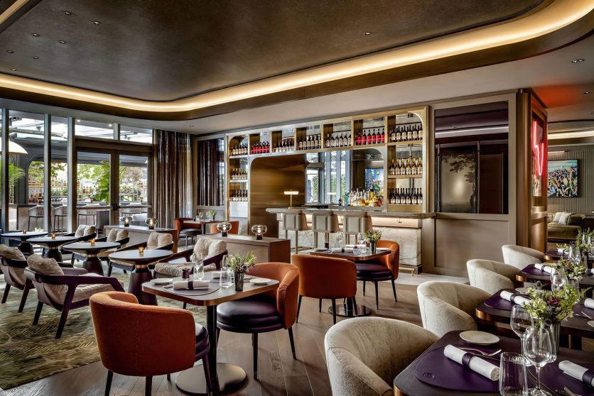 The Ritz-Carlton, Toronto Hotel - Toronto, Ontario, Canada - Epoch Bar & Kitchen Interior