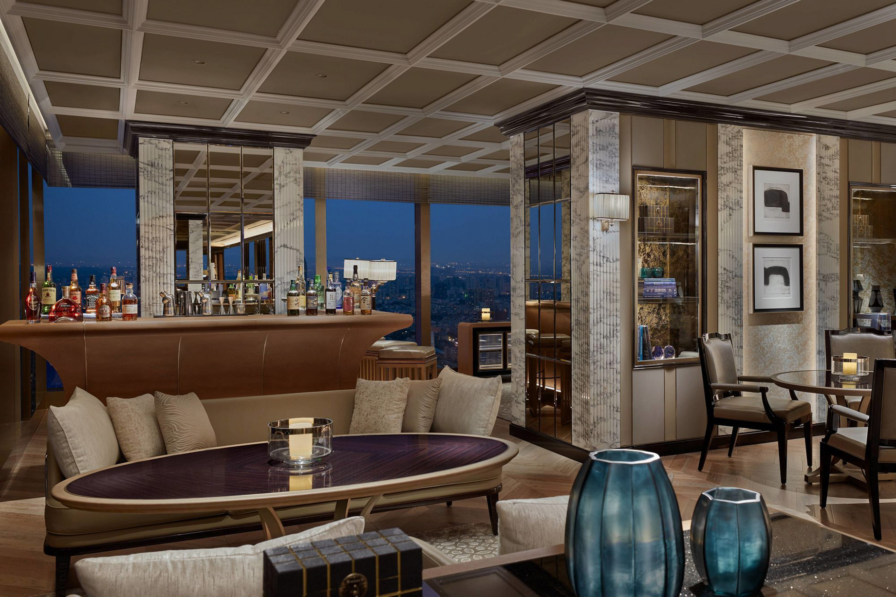 The Ritz-Carlton, Nanjing Hotel – Nanjing, China – Club Lounge Bar